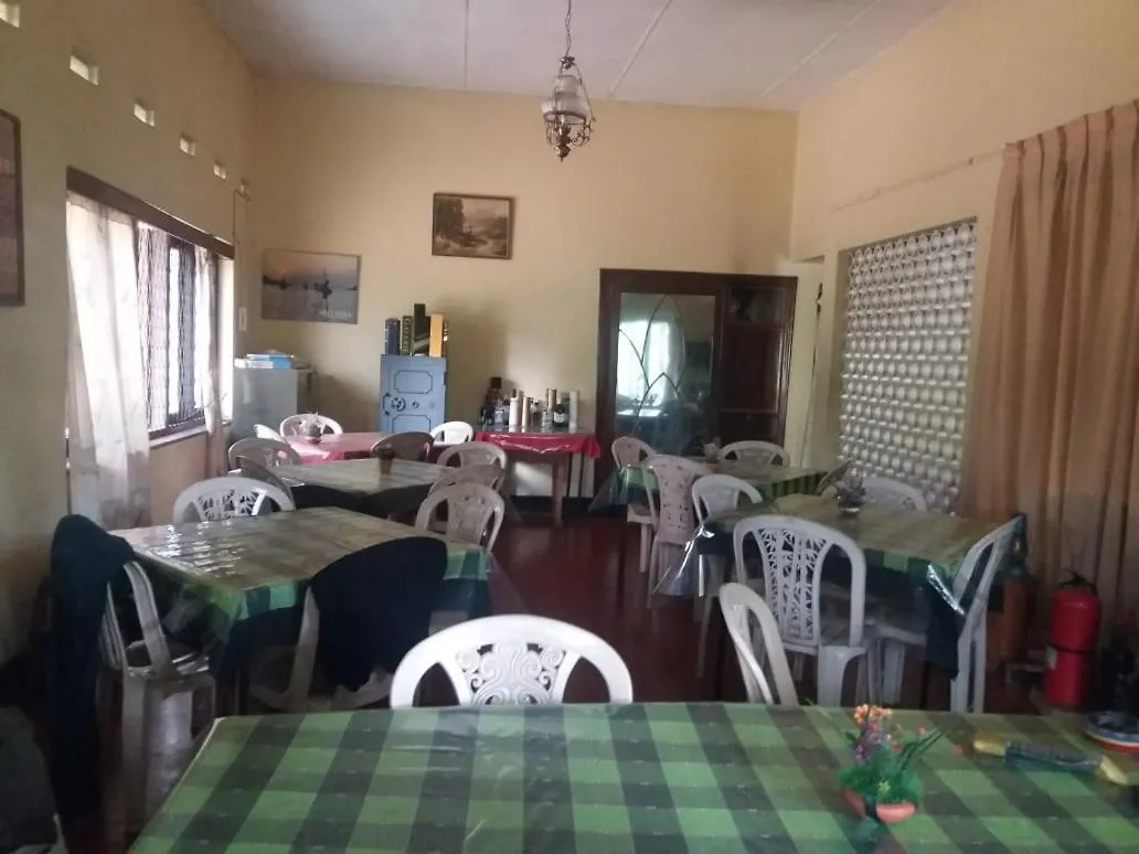 Anniwatta Rest Hotel Kandy